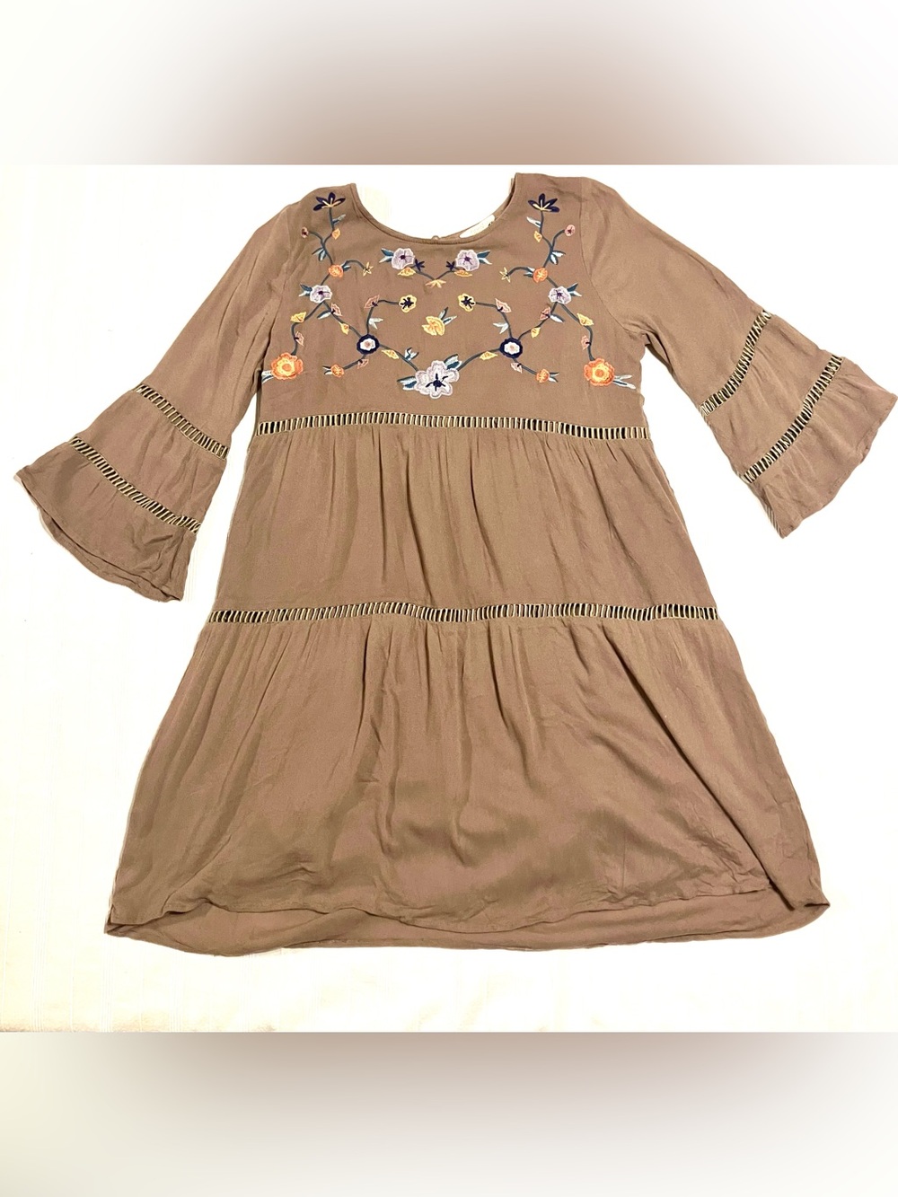 ODDY Bohemian Taupe Embroidered Floral Mini Dress - Size Medium
